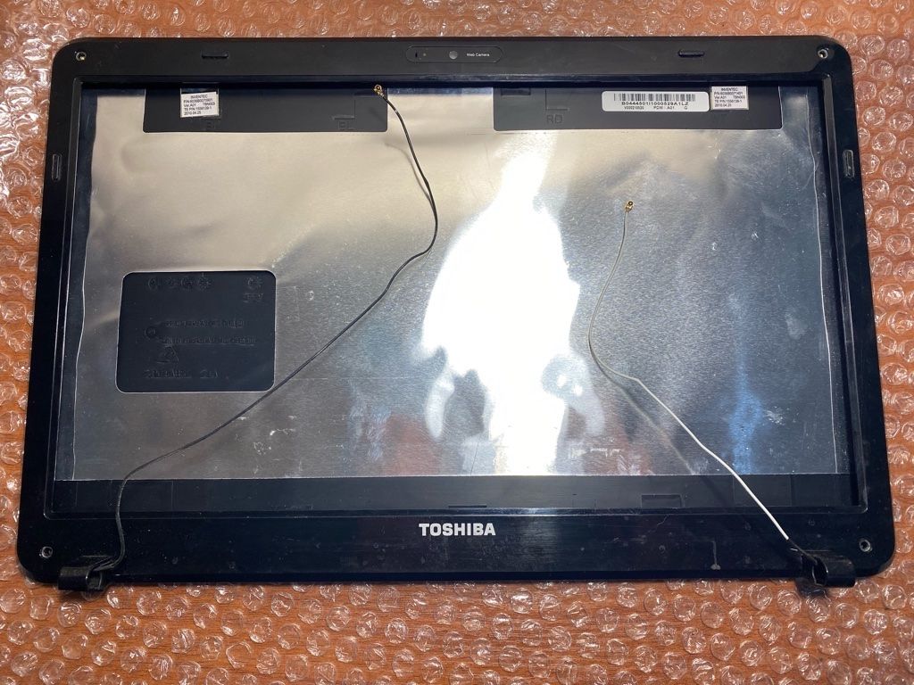 Toshiba L650 Крышка матрицы + рамка - фото фото фото 1