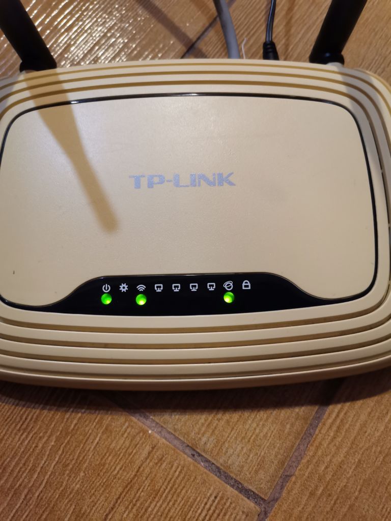 Роутер Tp-link TL-WR841N - фото фото фото 2