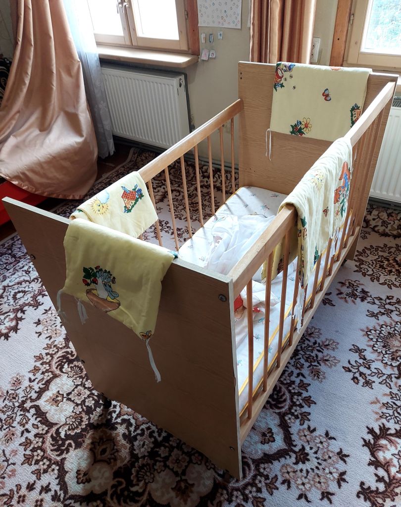 Дитяче ліжко з матрацом   (120×60)см - 1750грн. Дитячі речі - 750грн. - фото фото фото 4