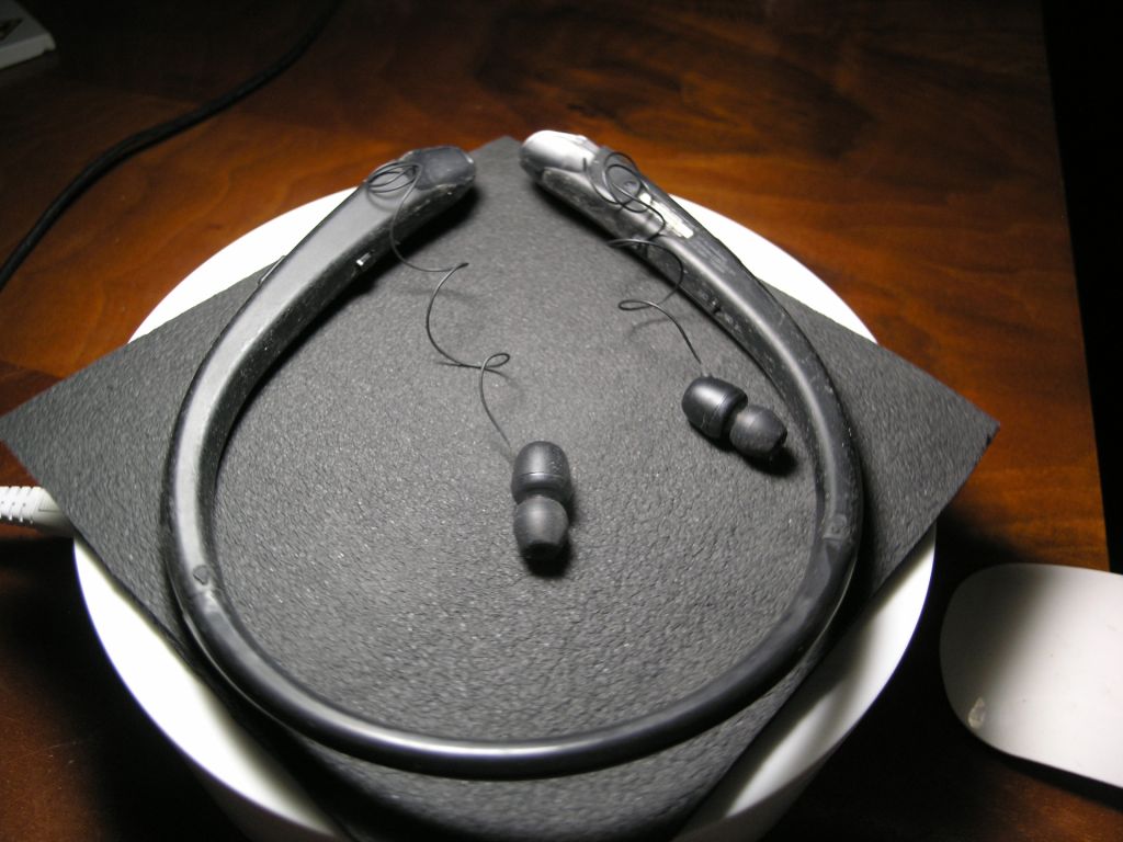 Bluetooth гарнитура Harman Cardon LG Tone HBS-910 - фото фото фото 11