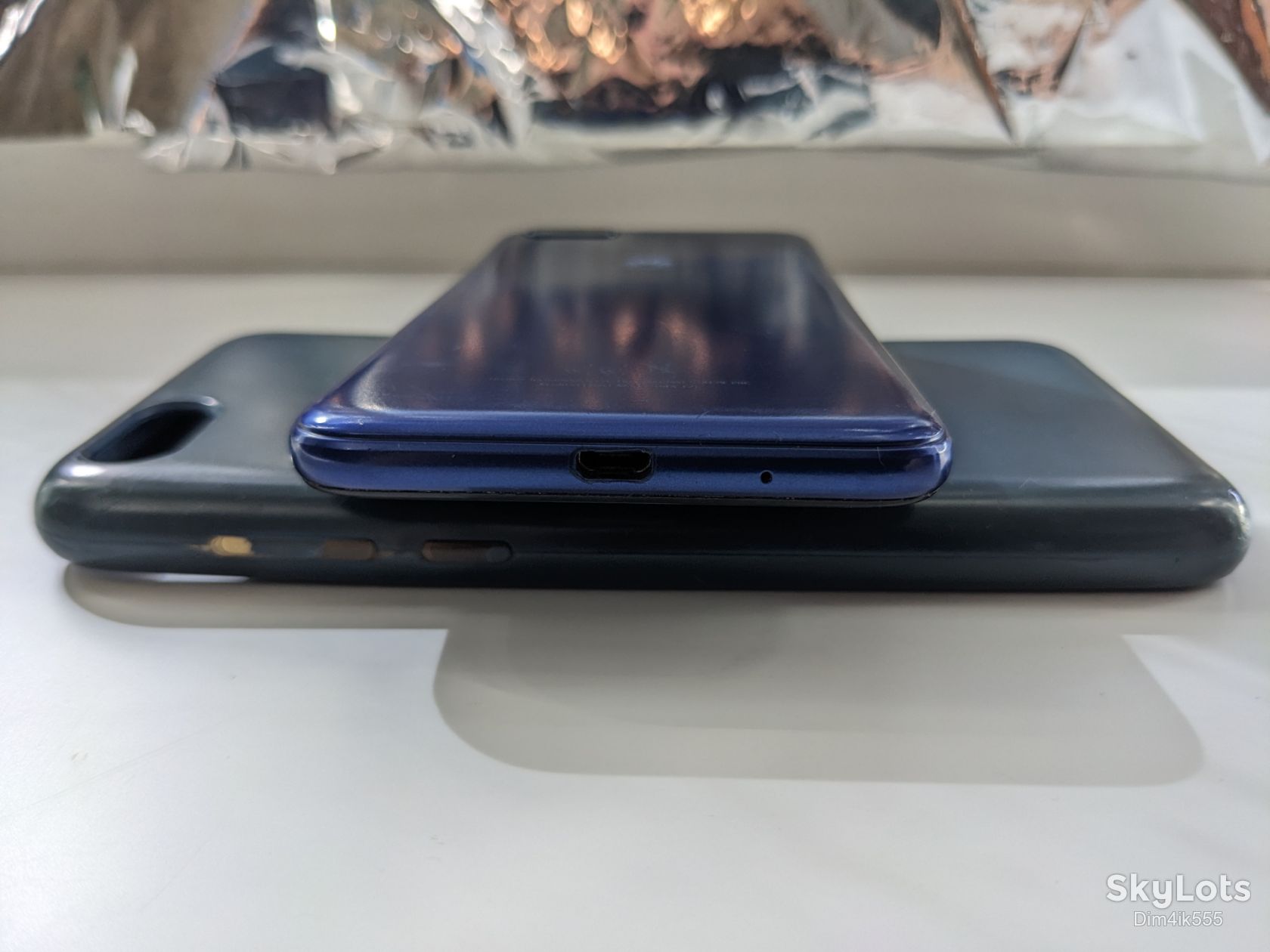 Смартфон Huawei Y5 2018 + фирменный чехол - фото фото фото 3