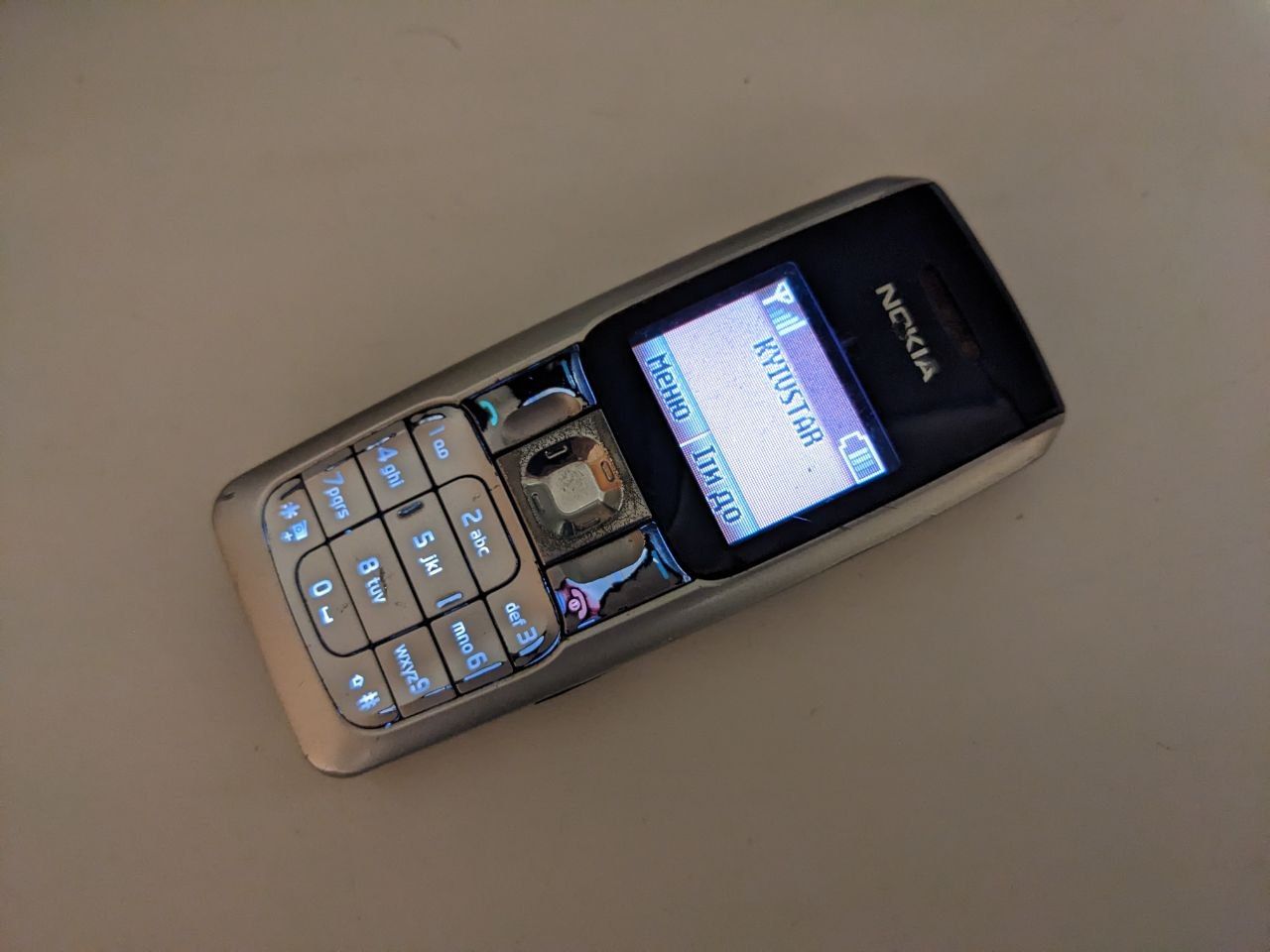Мобільний телефон Nokia 2310 бу без кришки - фото фото фото 2