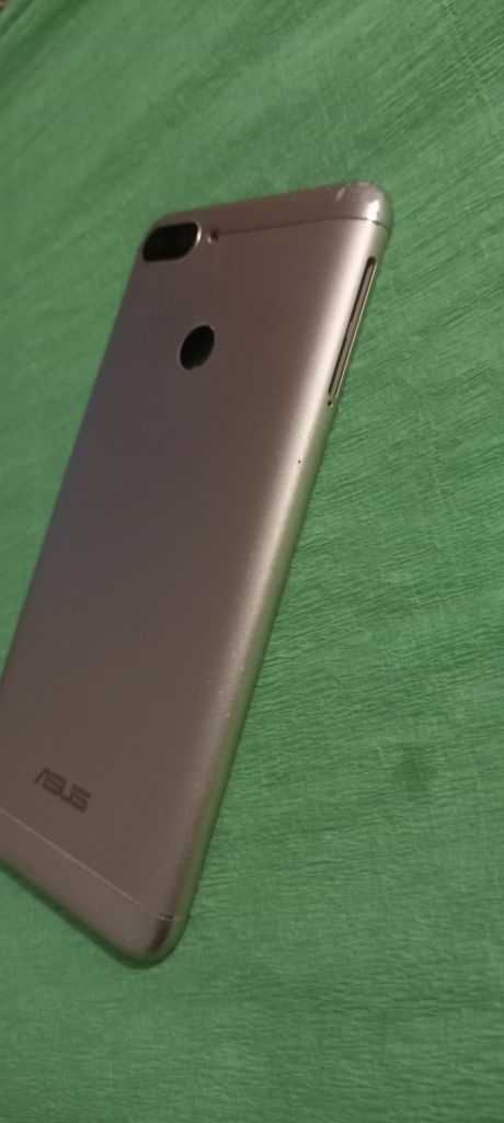 Задняя крышка Asus Zenfone Max Plus    ( M1 ) - фото фото фото 2