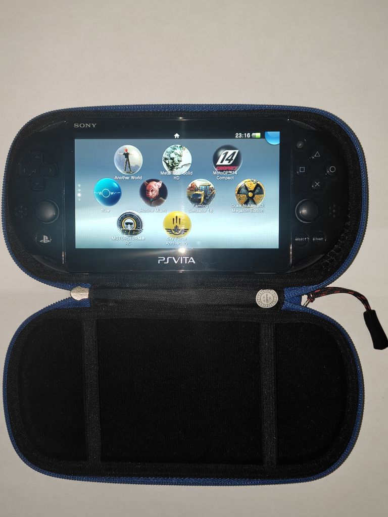 PS VITA  slim 128GB  куча игр! - фото фото фото 2