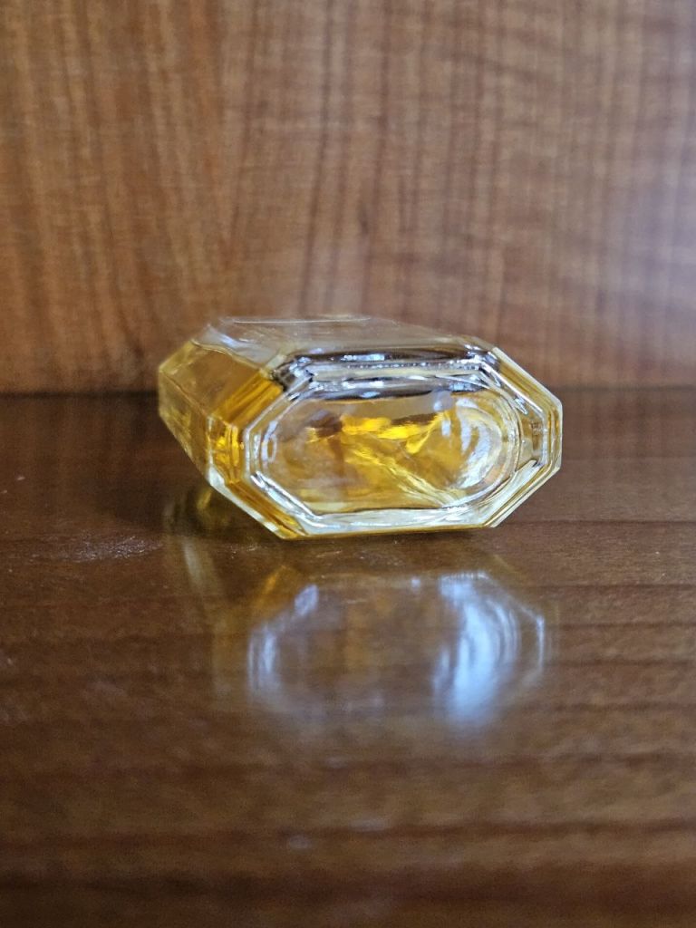Nahema Guerlain 50ml Eau de Parfum Vapo - фото фото фото 6