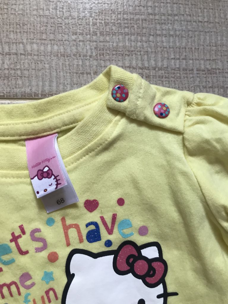 Мягусенькие регланы для девочки Hello Kitty.  Германия. 62, 68 - фото фото фото 2