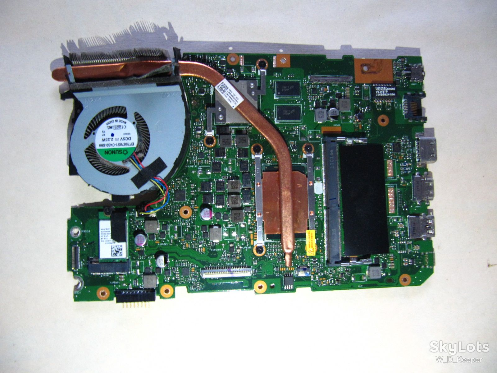 Asus X556UQK i3 7gen GeForce 940MX - фото фото фото 10