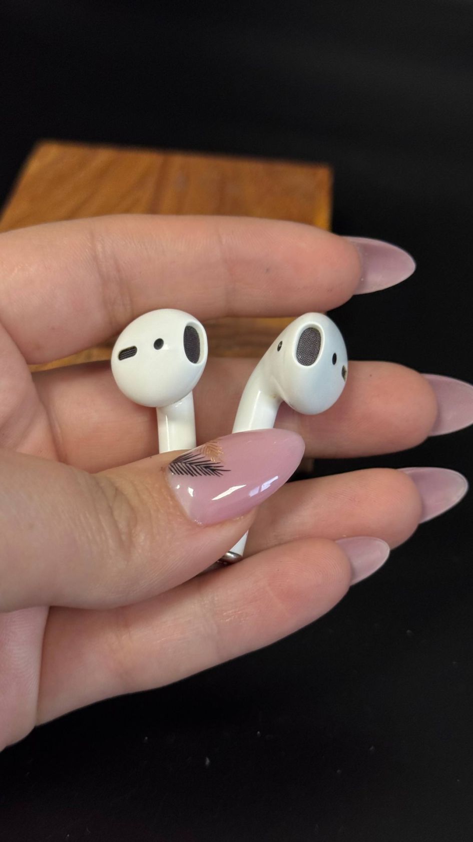 261 Оригінал AirPods 2  (2nd Gen), під ремонт / запчастини - фото фото фото 7
