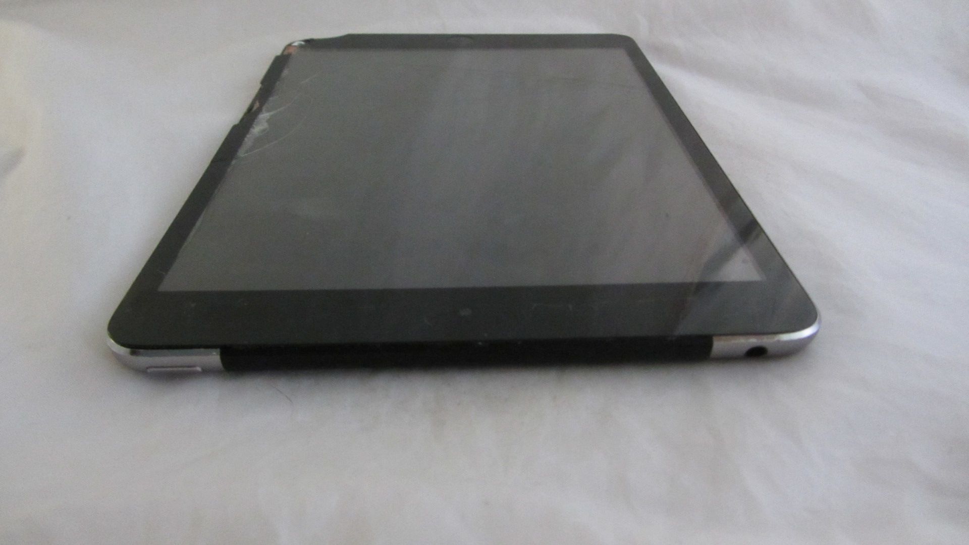 Apple iPad Mini 3 Wi-fi+4G Black - фото фото фото 2