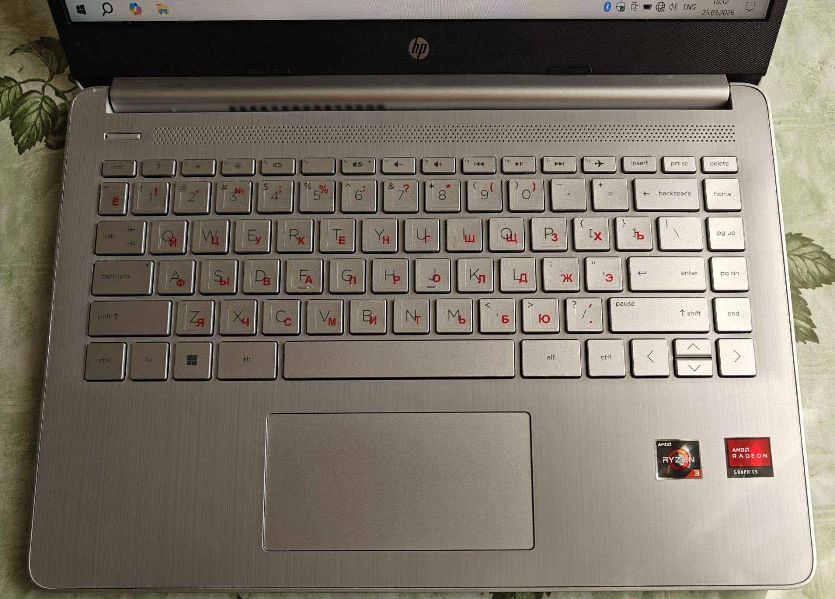 HP 14 /FHD/Ryzen 3/8GB/256SSD - фото фото фото 1