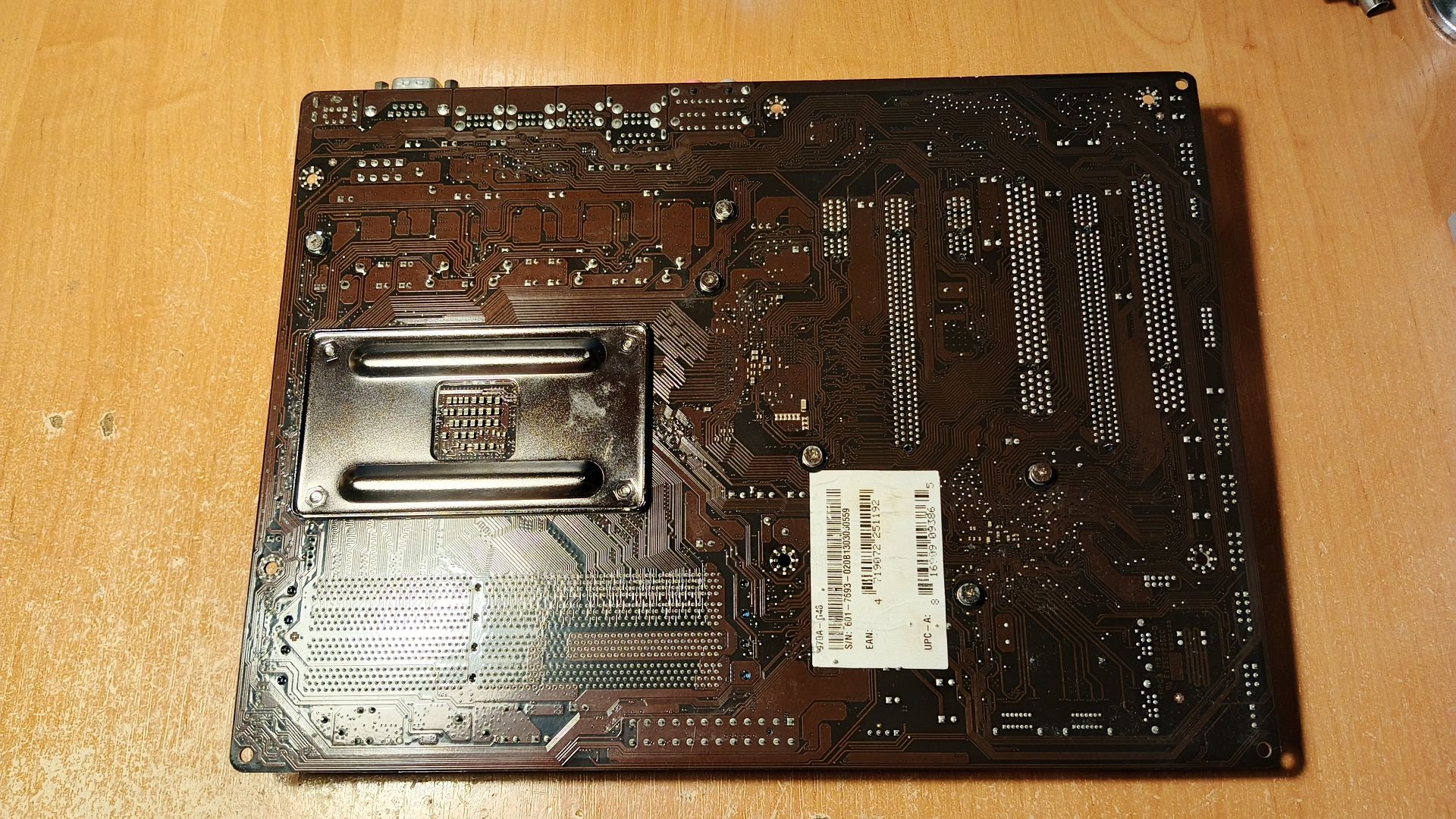 Материнская плата MSI 970A-G46   (sAM3+, AMD 970/SB950, PCI-Ex16) - фото фото фото 1