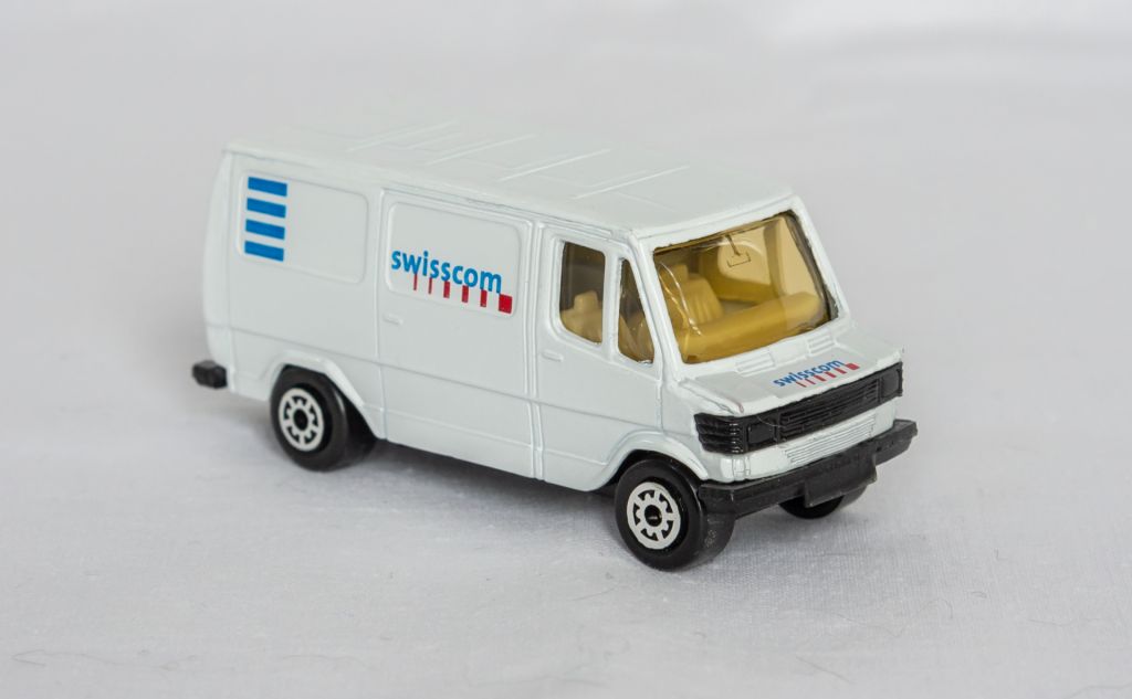 1:64 Mercedes-Benz 307D Van Swisscom 1988 white, Edocar 25 - фото фото фото 4