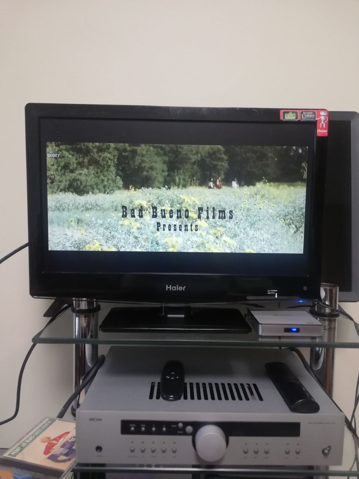 Телевізор Haier 22 дюйма HDMI - фото фото фото 2