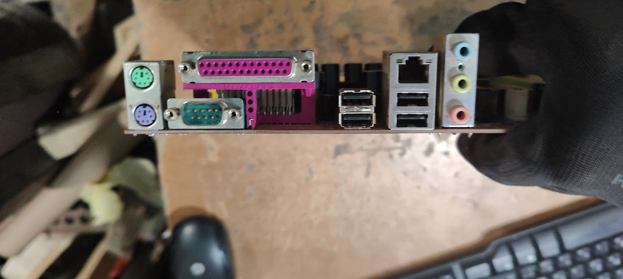 Мат. плата Foxconn WinFast N5M2AA-KRS2H Socket AM2 SATA RAID ATX 4DDR2 № 230304 - фото фото фото 2