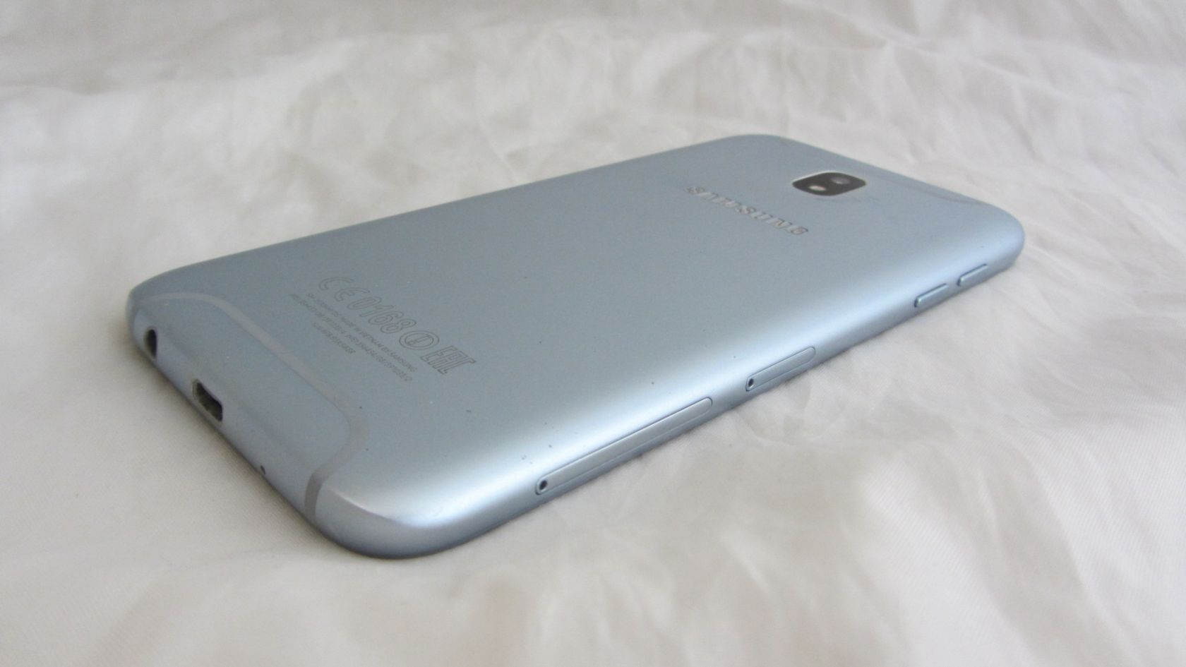 Samsung Galaxy J5  (2017)  (J530FM/DS) Blue - фото фото фото 4