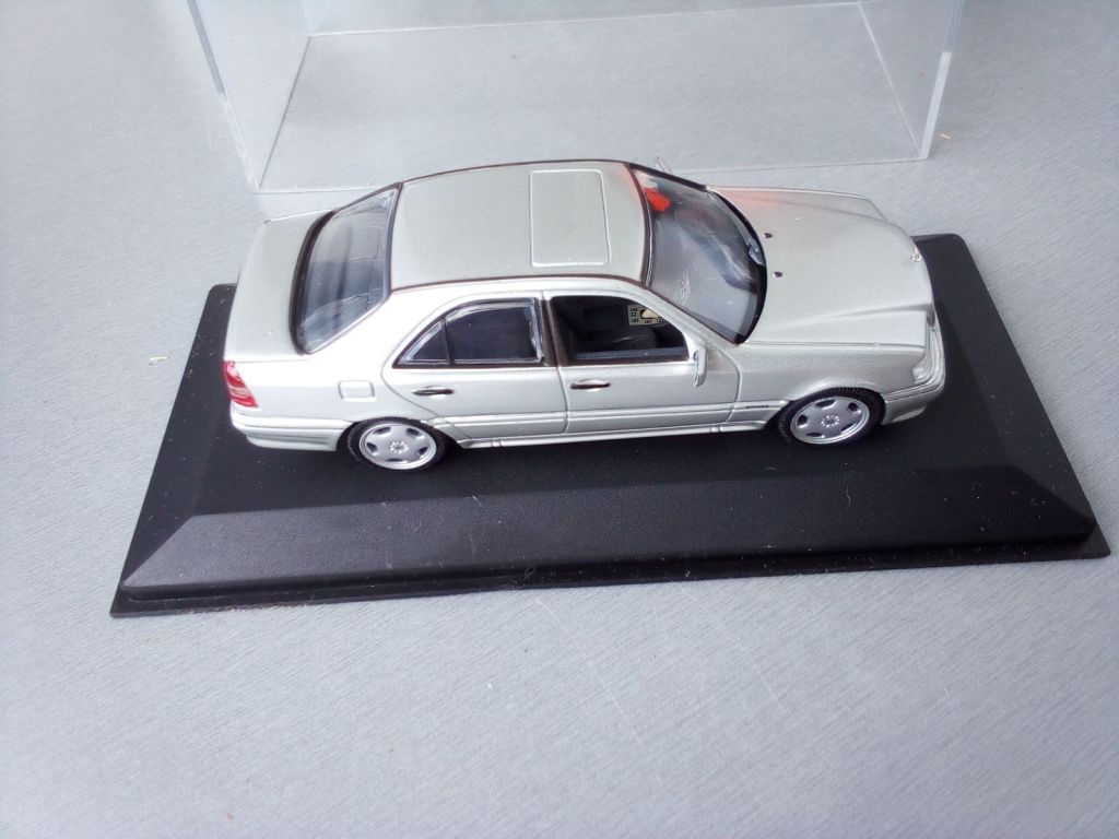 1/43 Minichamps MERCEDES C36 AMG C-Klasse Silver W202 - фото фото фото 1