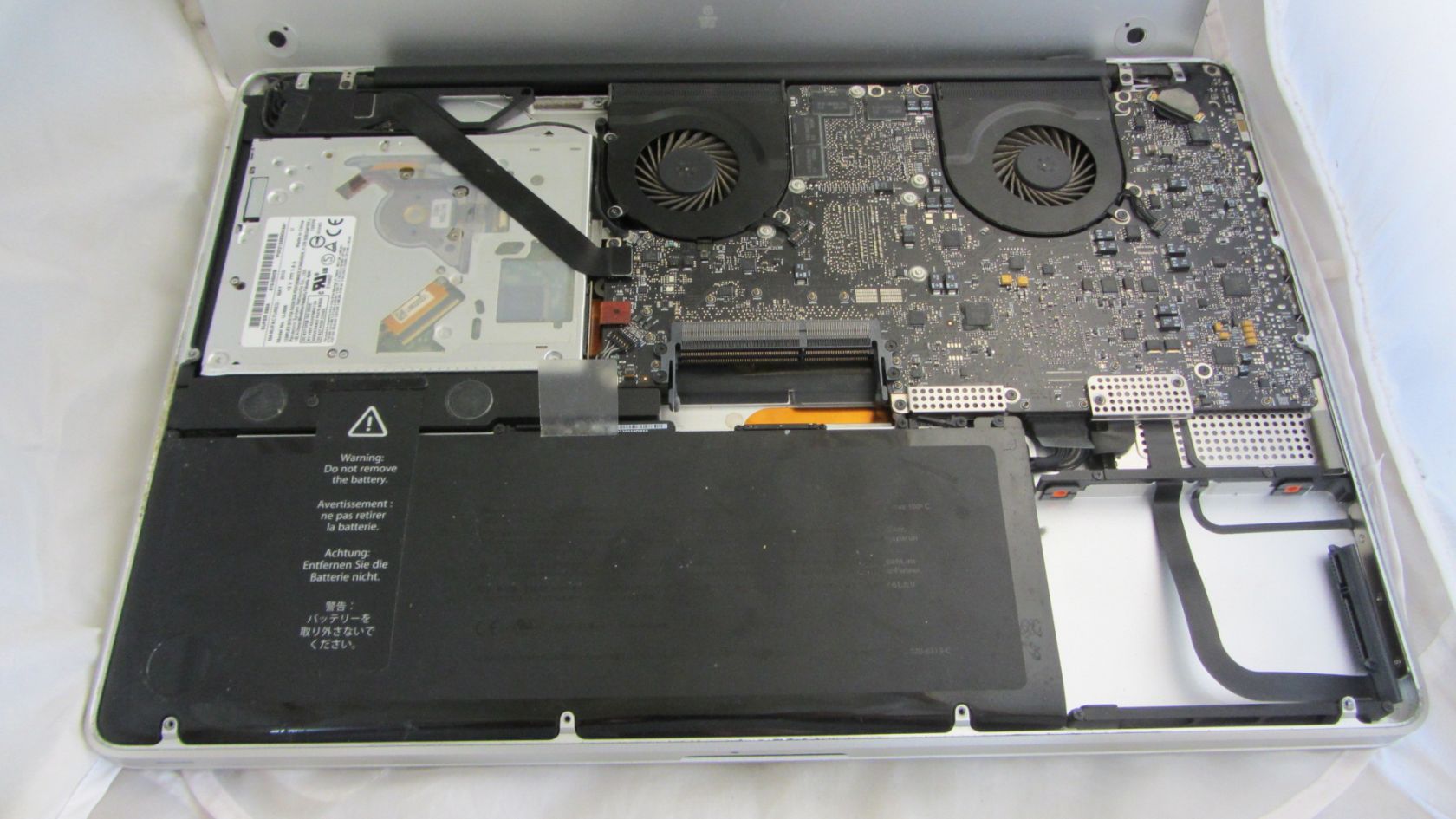 Ноутбук Apple MacBook Pro A1286 - фото фото фото 3