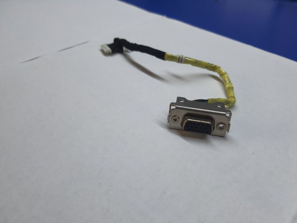 Разъем VGA  ноутбука Toshiba  L300D - фото фото фото 0