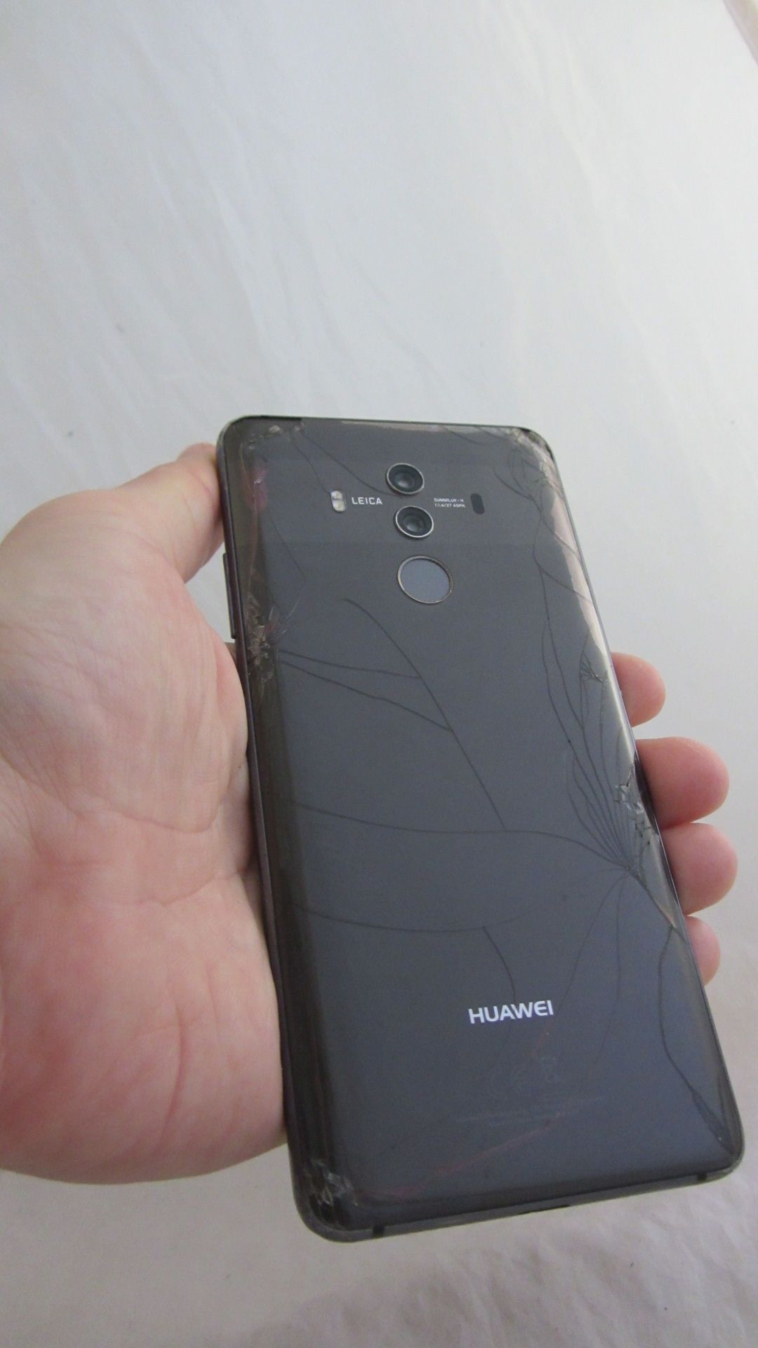 Huawei Mate 10   (BLA-L29) Black - фото фото фото 3