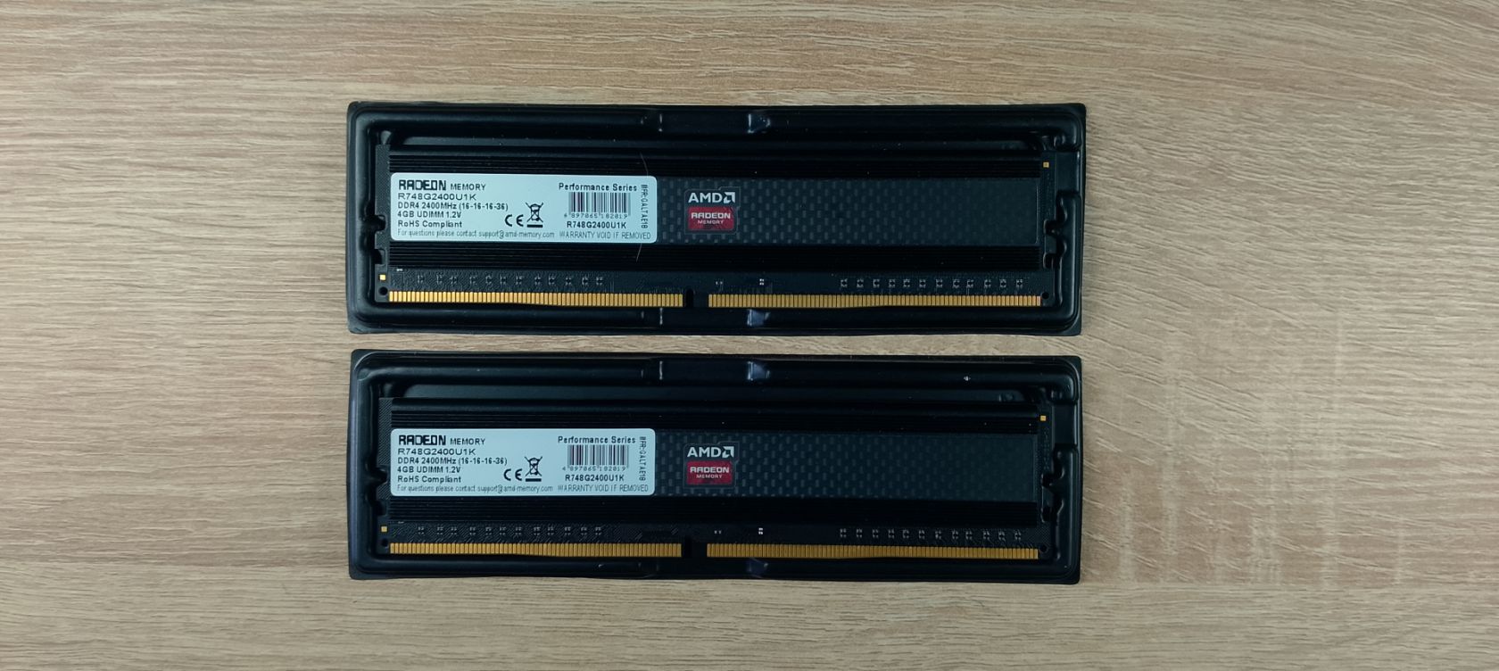 AMD R7 Performance Series      (R744G2400U1S) 2x4 Gb - фото фото фото 2