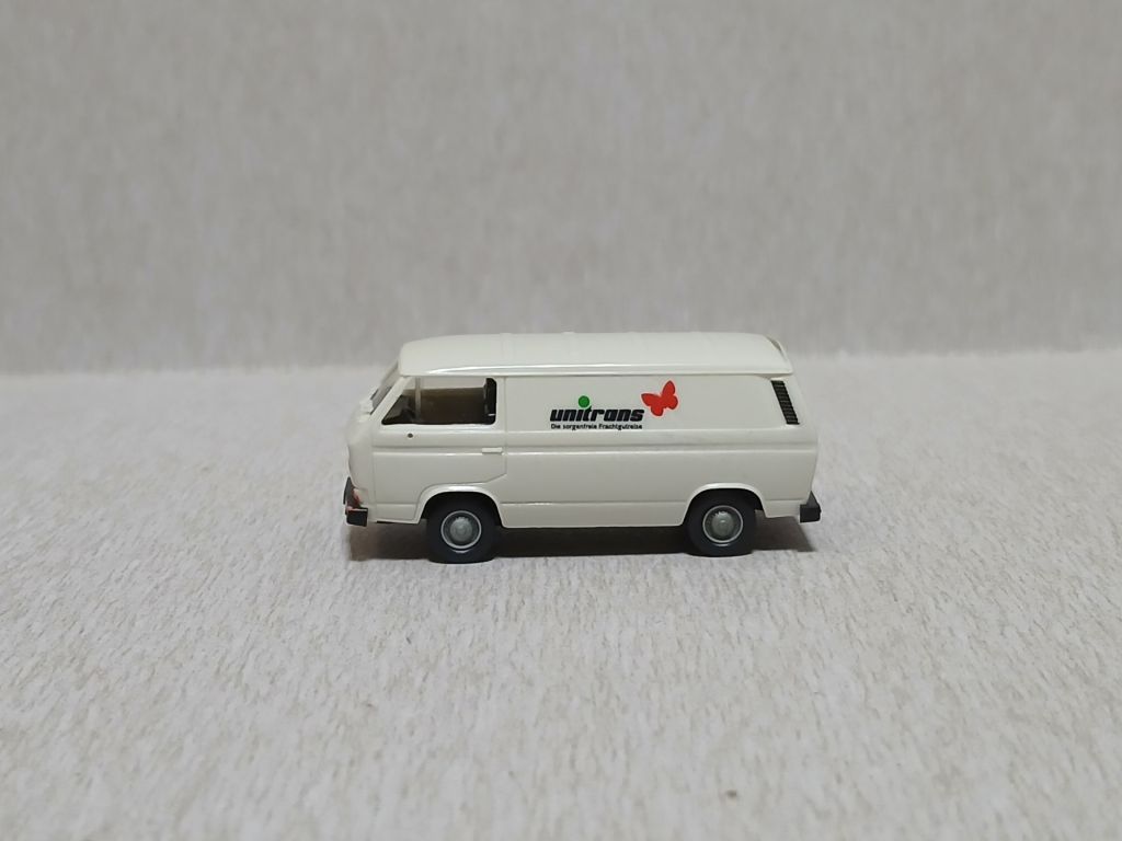 Мікроавтобус VW T-3. ROCO 1:87 H0  (41725)інд4 . - фото фото фото 3