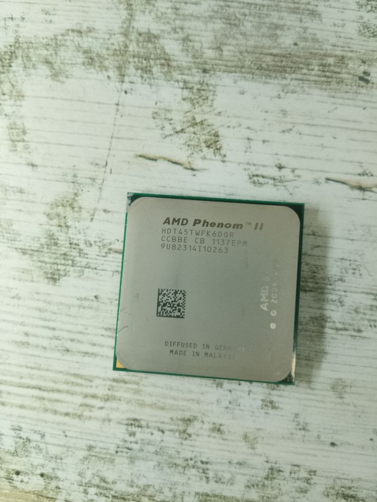 AMD Phenom II X6 1045T 2,7 GHz  #35 - фото фото фото 0