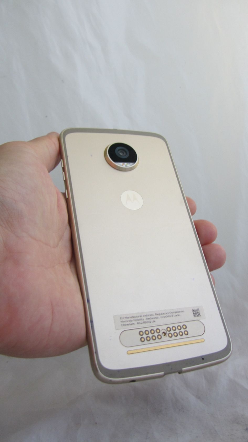 Motorola Moto Z2 Play  (XT1710-09) Fine Gold - фото фото фото 3