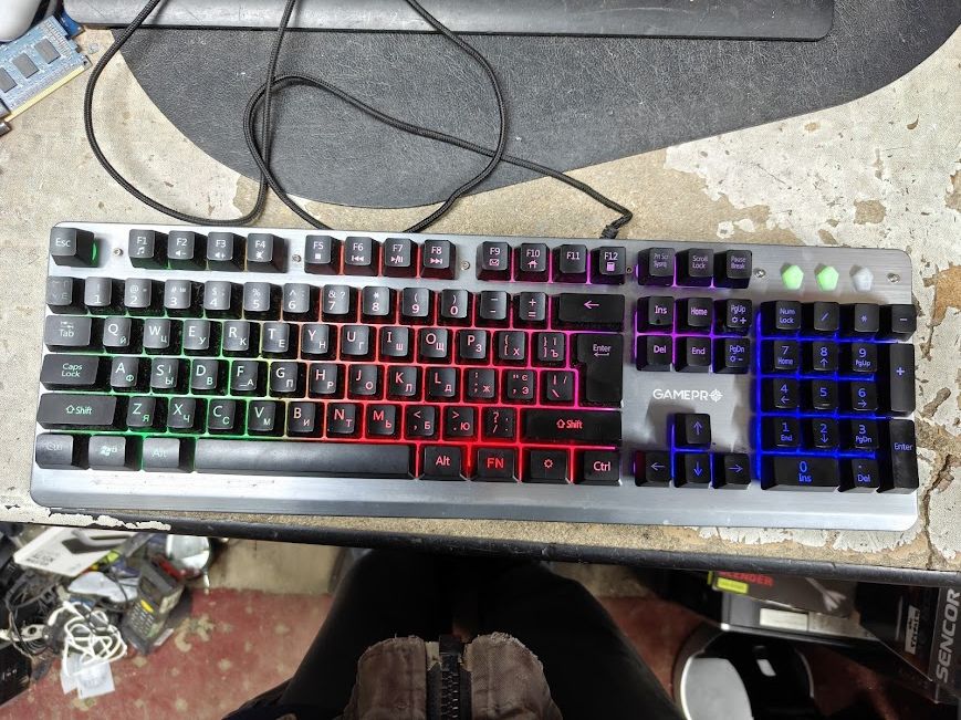 Игровая клавиатура с подсветкой RGB GamePro Stinger GK599 USB № 26030426 - фото фото фото 0