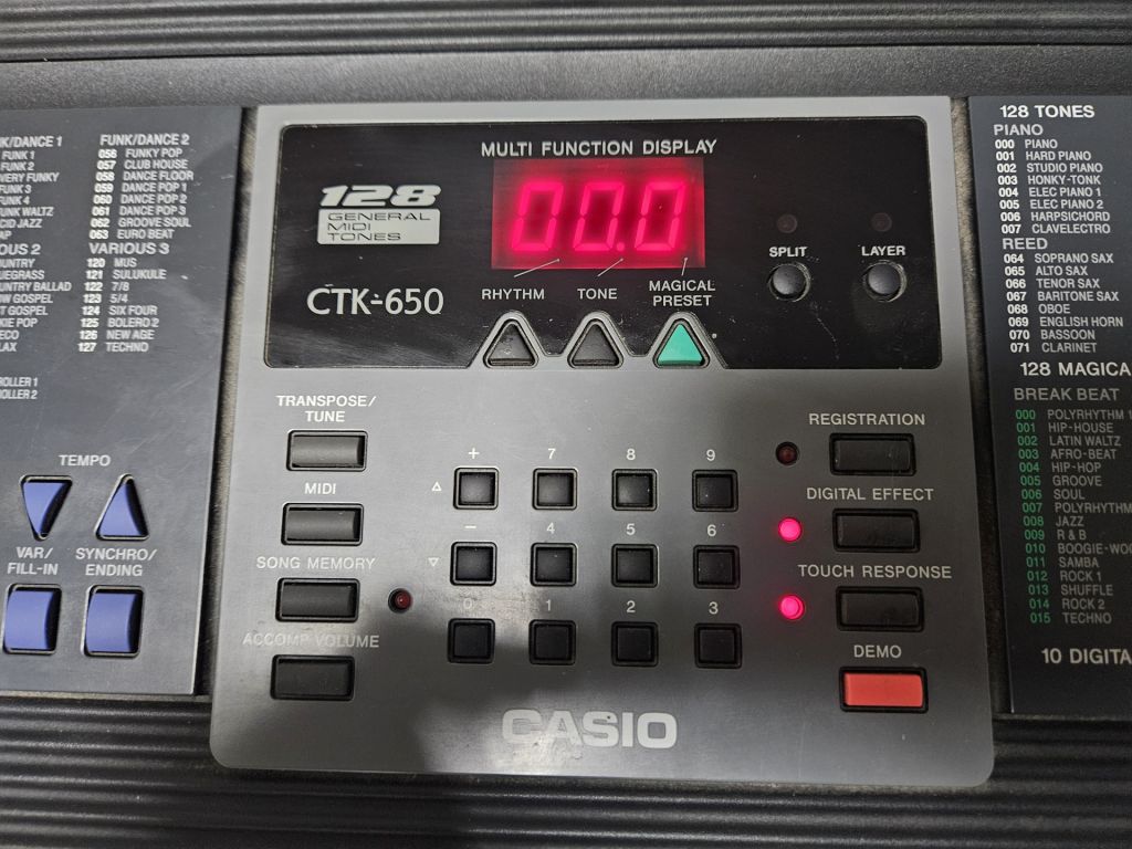 Синтезатор Casio CT-650 - фото фото фото 5