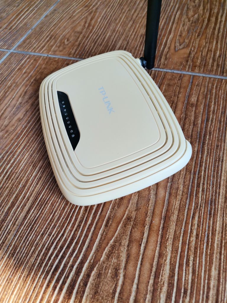 Роутер Tp-link TL-WR740N - фото фото фото 5
