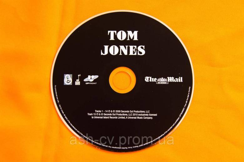 Музичний диск CD. TOM JONES - фото фото фото 0