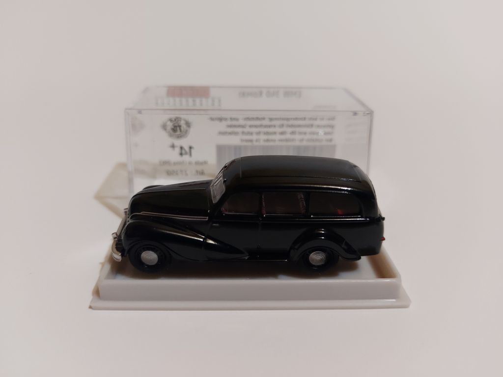 Brekina 1:87 EMW 340 Kombi, black - фото фото фото 1