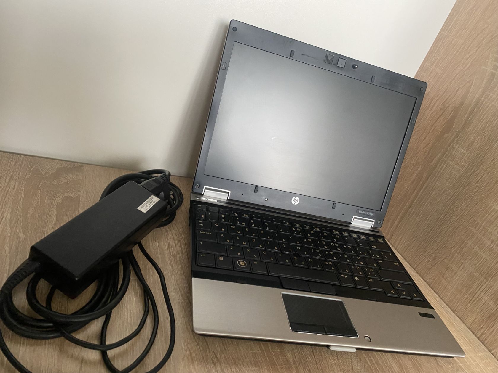 HP EliteBook Intel  (R) Core  (TM) 15 CPU M 540 - фото фото фото 4