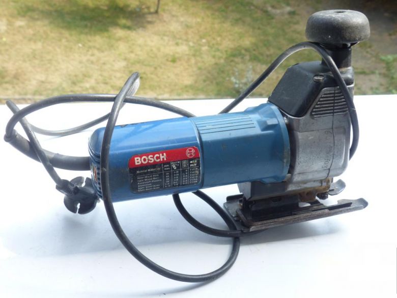 ЭЛЕКТРОЛОБЗИК  швейцария -  BOSCH 1582.7  520W - фото фото фото 4