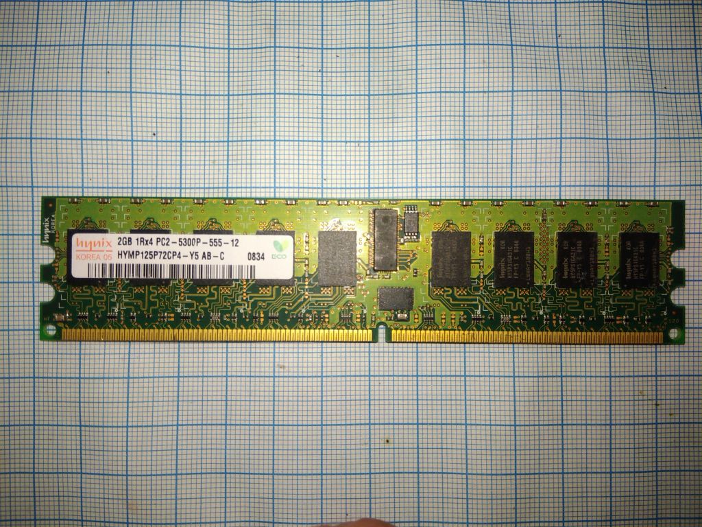 ОЗУ RAM Hynix 2Gb DDR2 ECC REG PC2-5300P = HYMP125P72CP4-Y5 AB-C = серверная - фото фото фото 1