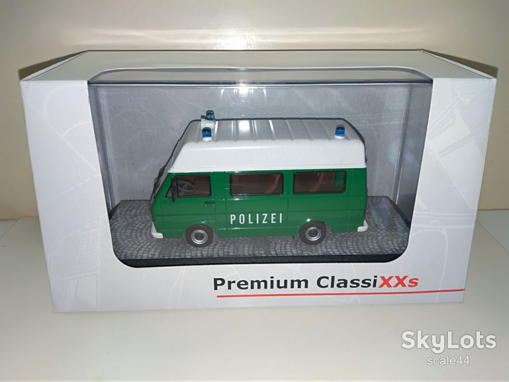 VW LT28 Polizei.PremiumX.1/43 - фото фото фото 0