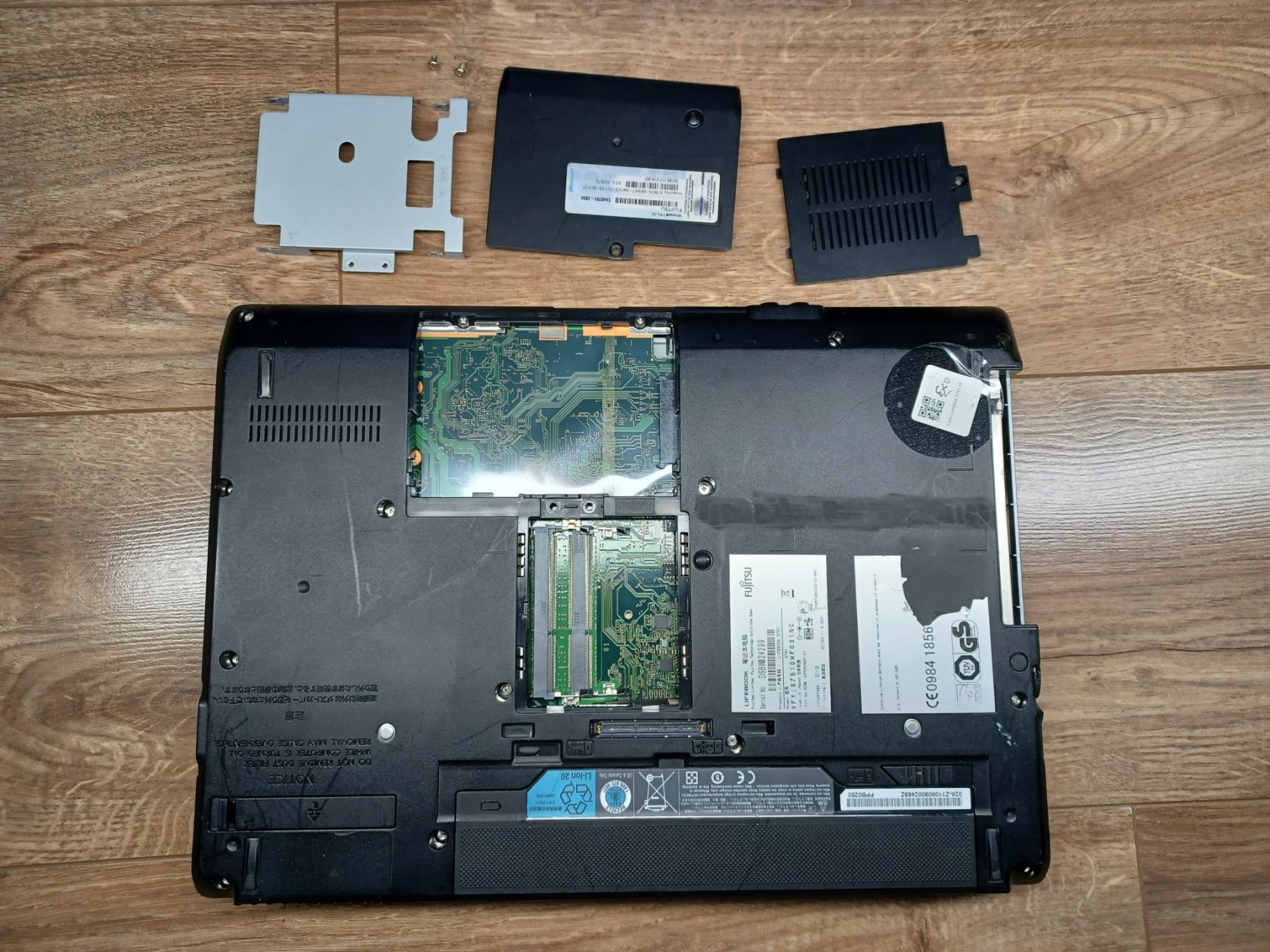 Ноутбук Fujitsu Lifebook S751 №73 - фото фото фото 6