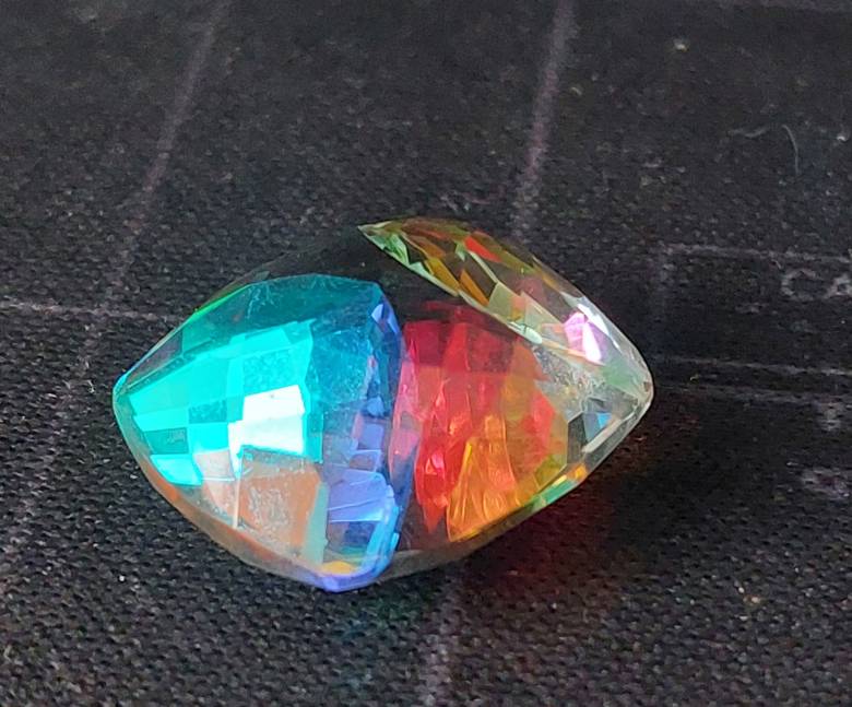 Радужный кварц 19.5Ct - фото фото фото 2