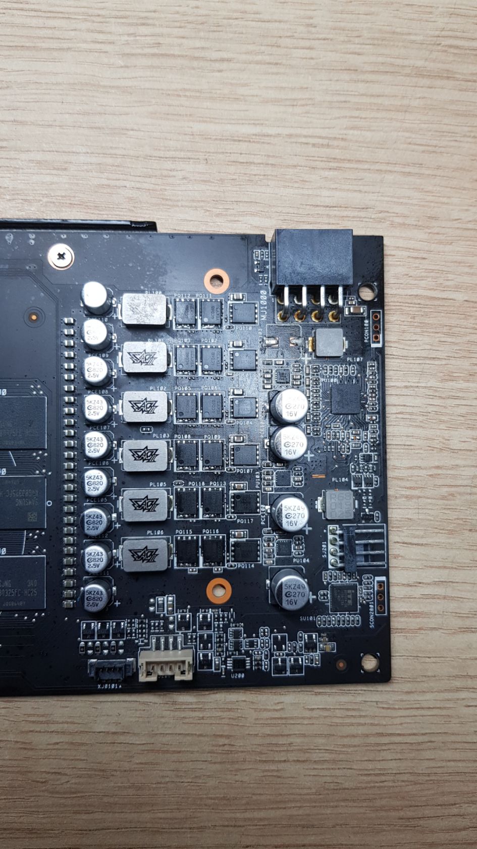 Відеокарта RX 570 ASUS - фото фото фото 4
