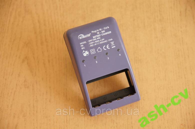 Зарядний пристрій для акумуляторів AA SKYMASTER MW1288-4GS - фото фото фото 0
