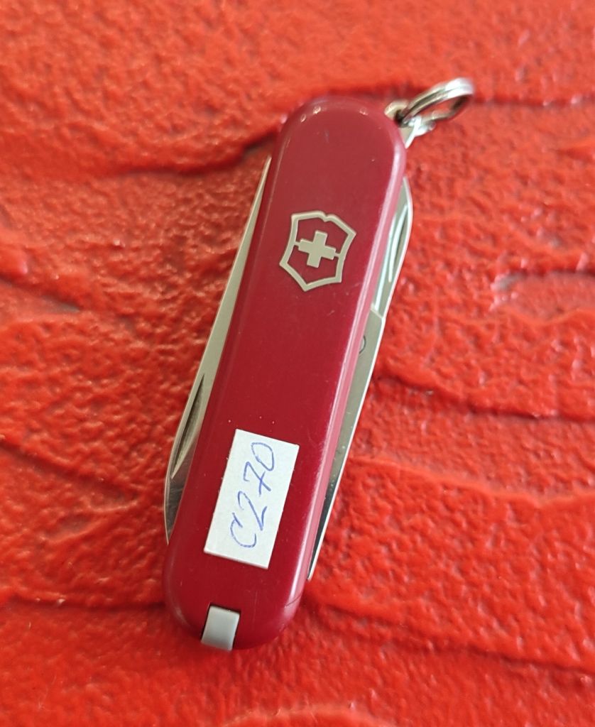 Нож-брелок Victorinox Classic SD [C270] - фото фото фото 2