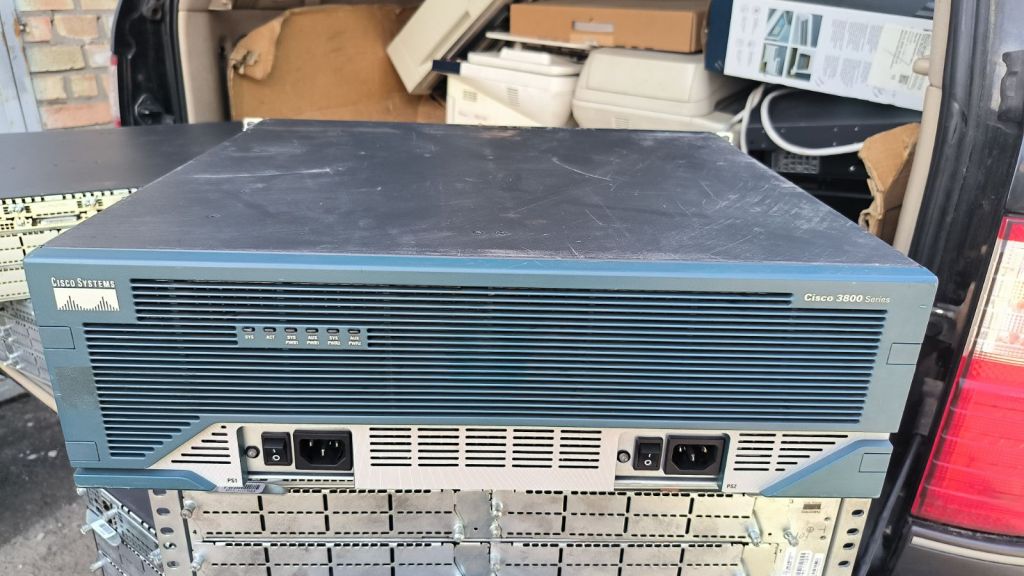 Маршрутизатор Cisco 3845-MB V05 +HWIC 4ESW - фото фото фото 0