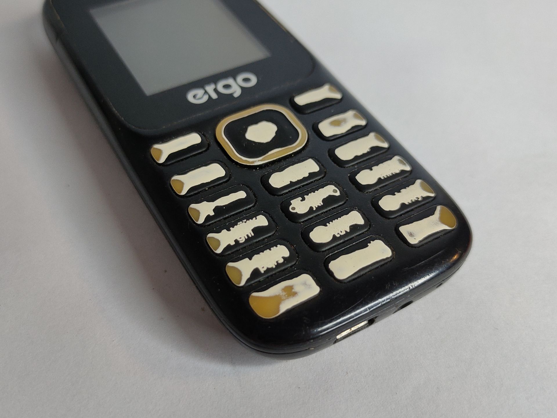 ERGO F187 CONTACT DUAL SIM BLACK - фото фото фото 4