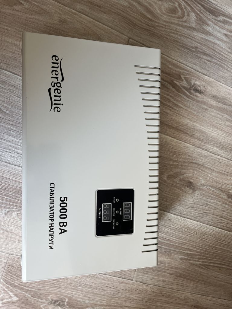 Стабілізатор напруги EnerGenie 5000 ВА   (EG-AVR-DW5000-01) Уцінка!! - фото фото фото 5