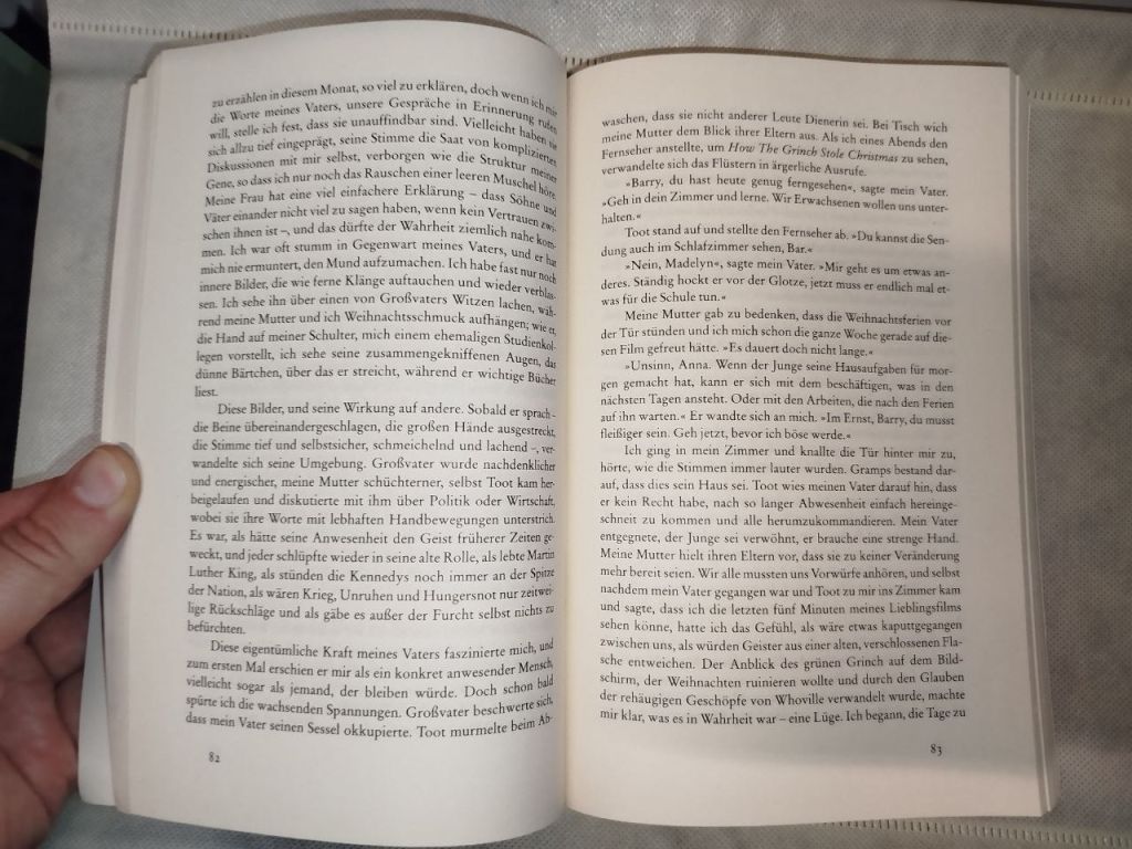 книга мемуари Барак Обама «Ein amerikanischer Traum. Die Geschichte meiner Familie»  (німецькою мовою) - фото фото фото 8