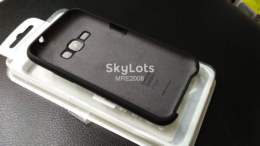 Чехол Silicone Cover для Samsung Galaxy J1 2016 J120 black - фото фото фото 3