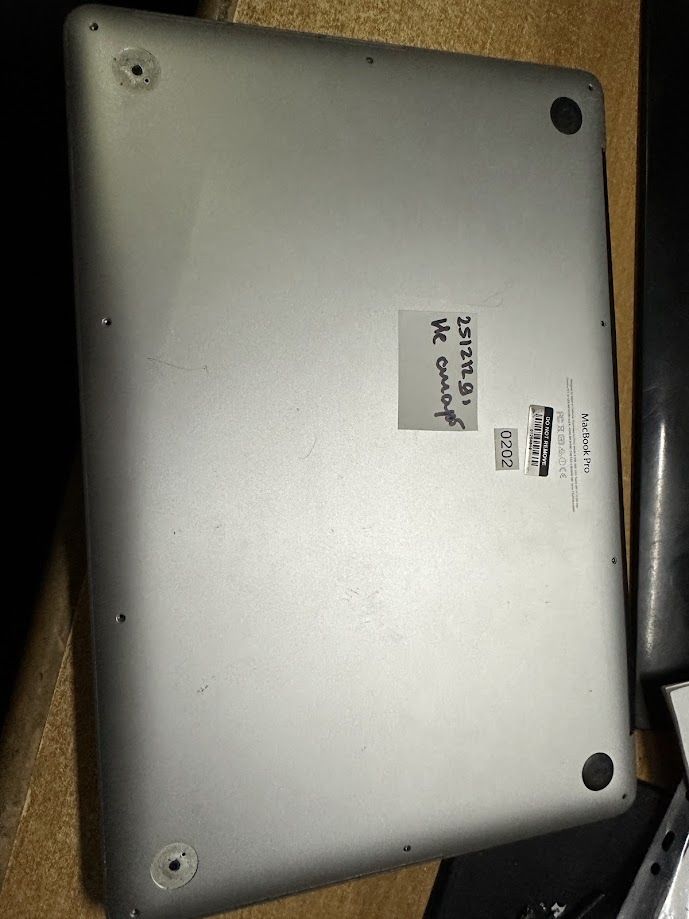 Ноутбук Apple MacBook Pro 15" Retina Mid 2016 № 251512701 - фото фото фото 6