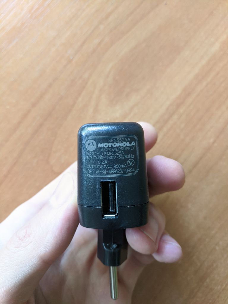 Оригинальный блок питания Motorola 5,1V 850mA USB зарядное - фото фото фото 0