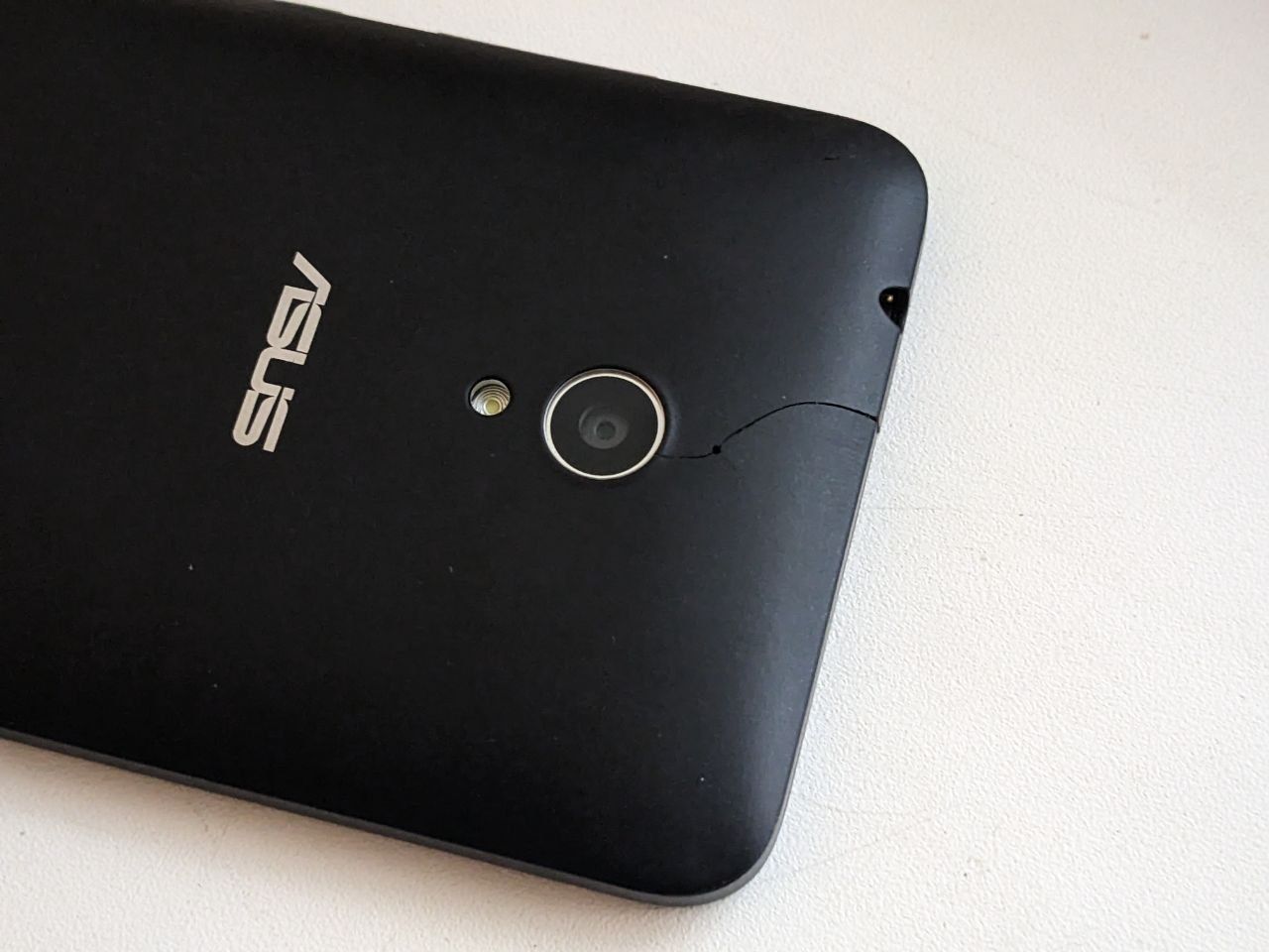 Мобільний телефон Asus ZenFone Go 1/16GB бу - фото фото фото 3