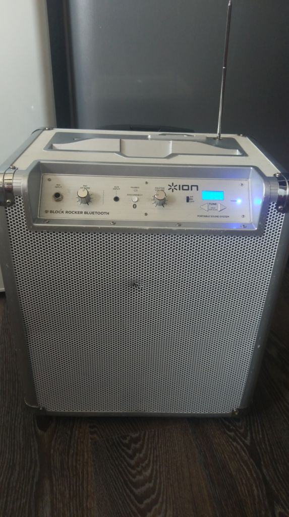 Аудиосистема iON Block Rocker Bluetooth - фото фото фото 0